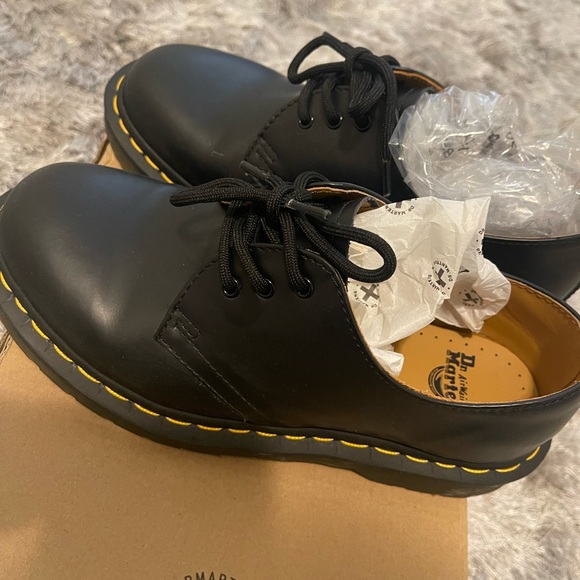 Doc Martins 1461 - Picture 3 of 7